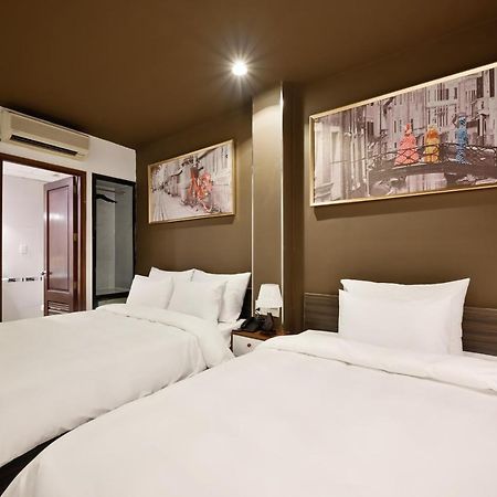 The Noble Swan Hotel New World โฮจิมินห์ซิตี้ ภายนอก รูปภาพ